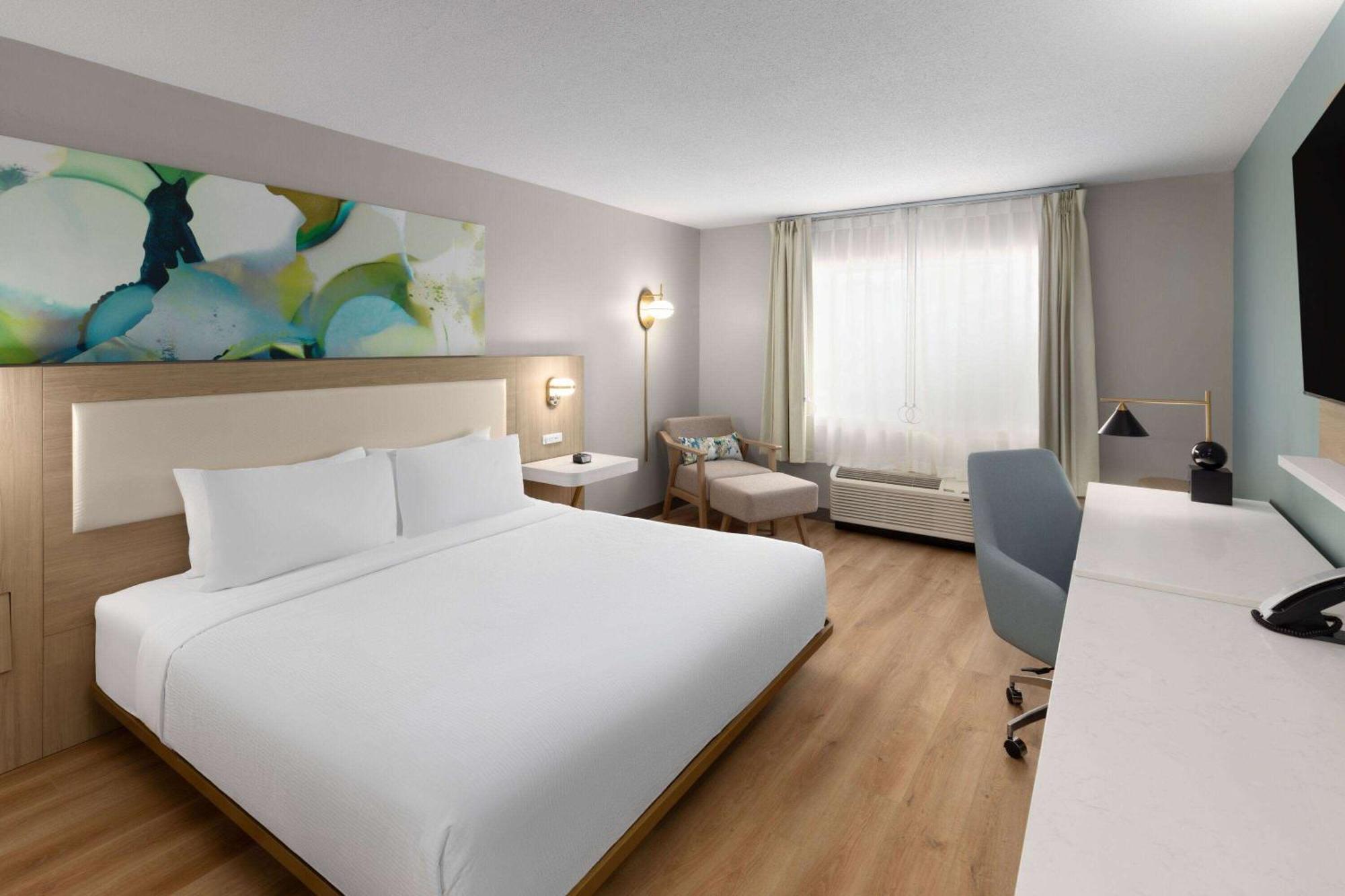 Wyndham Garden Louisville East 외부 사진